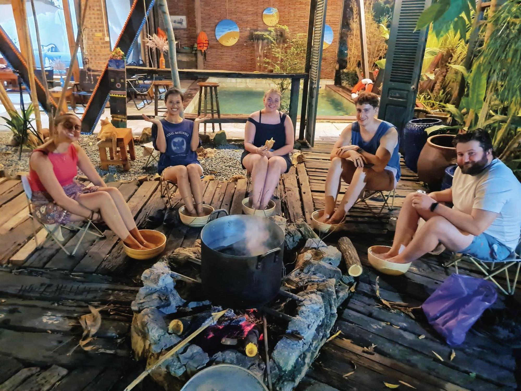 Homestay Eco May5 Travel Ха Лонг Екстериор снимка